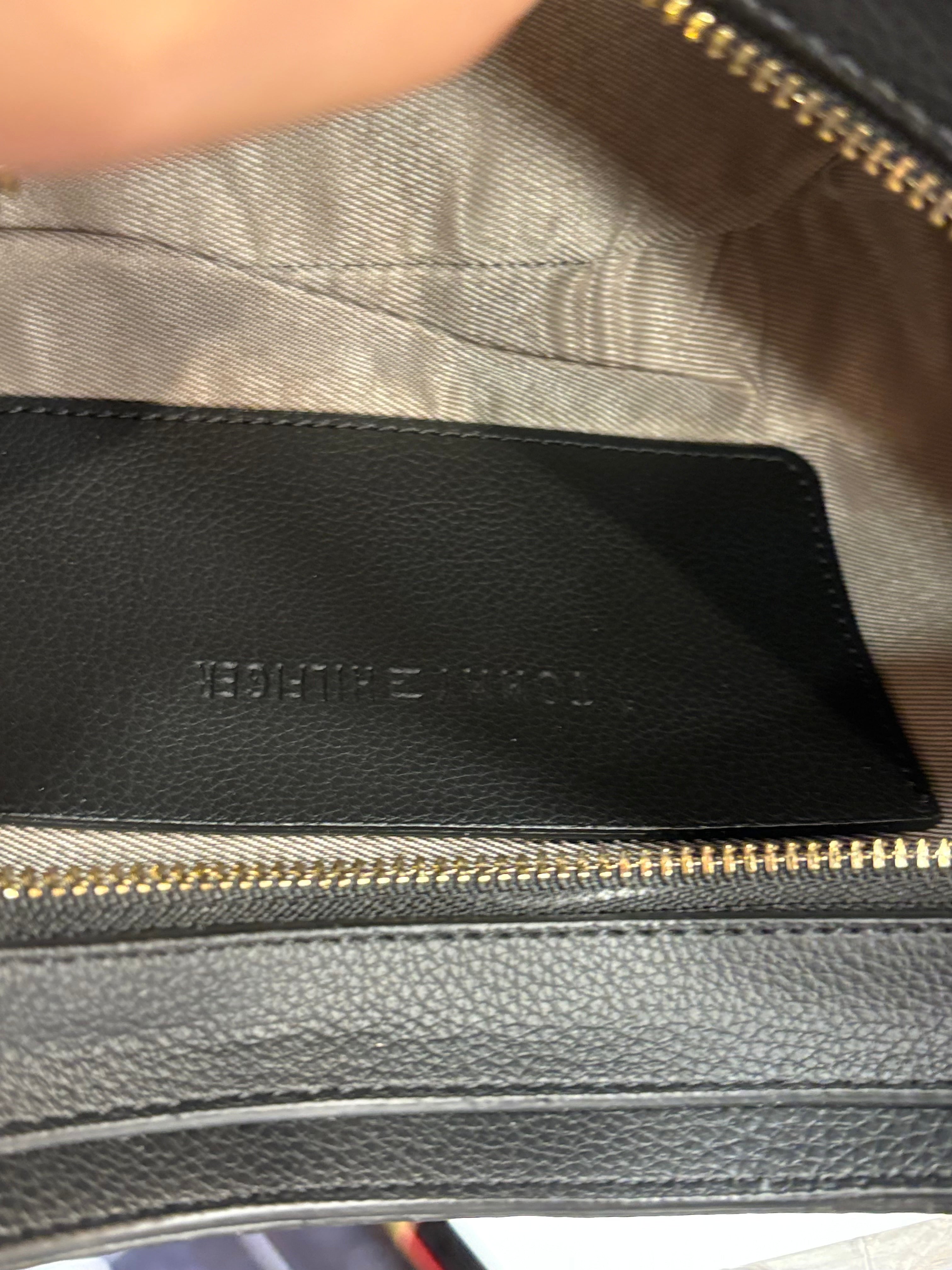 TOMMY HILFIGER μονόγραμμα  CV-36