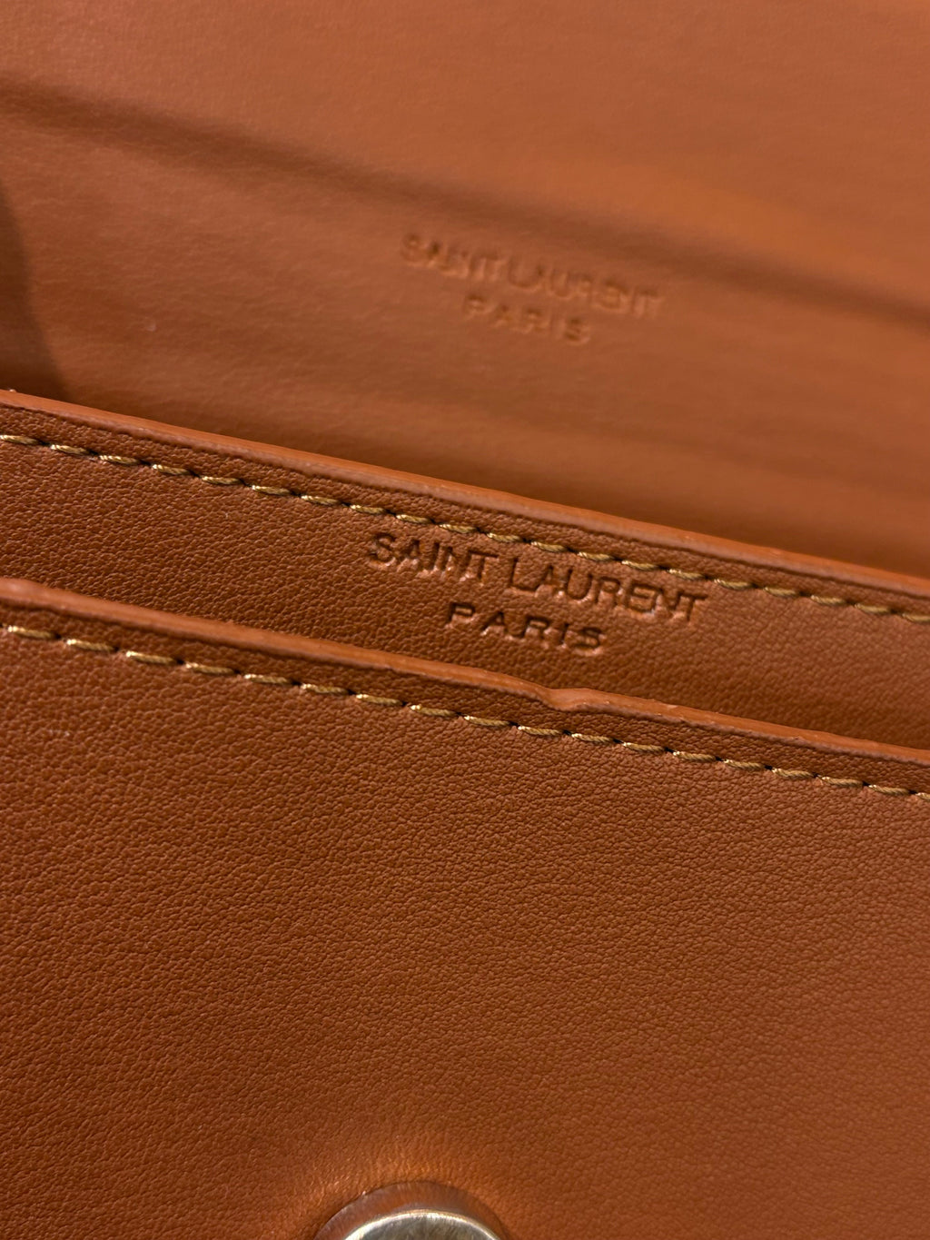 SAINT LAURENT  CV-41