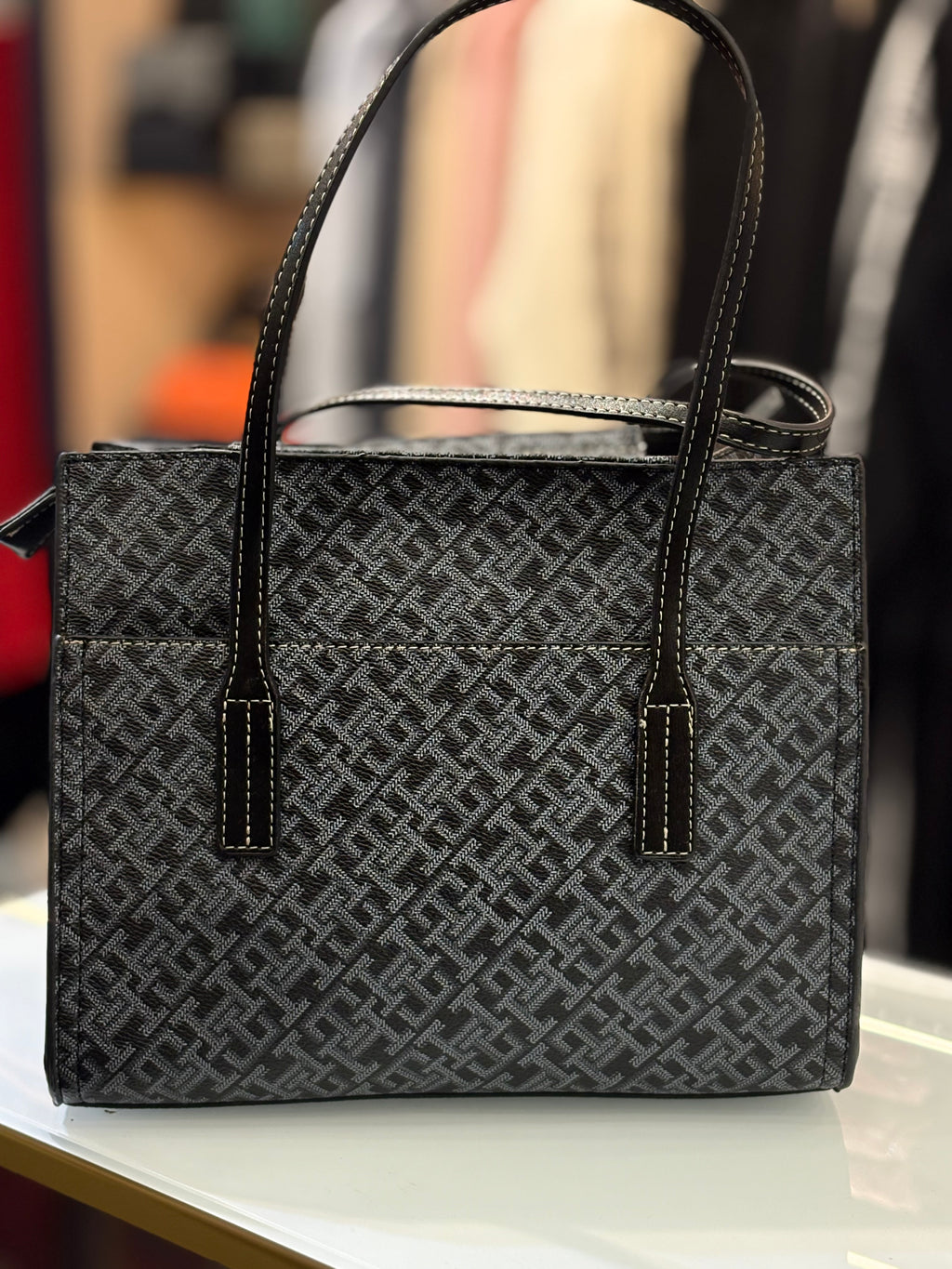 TOMMY HILFINGER  CV-47