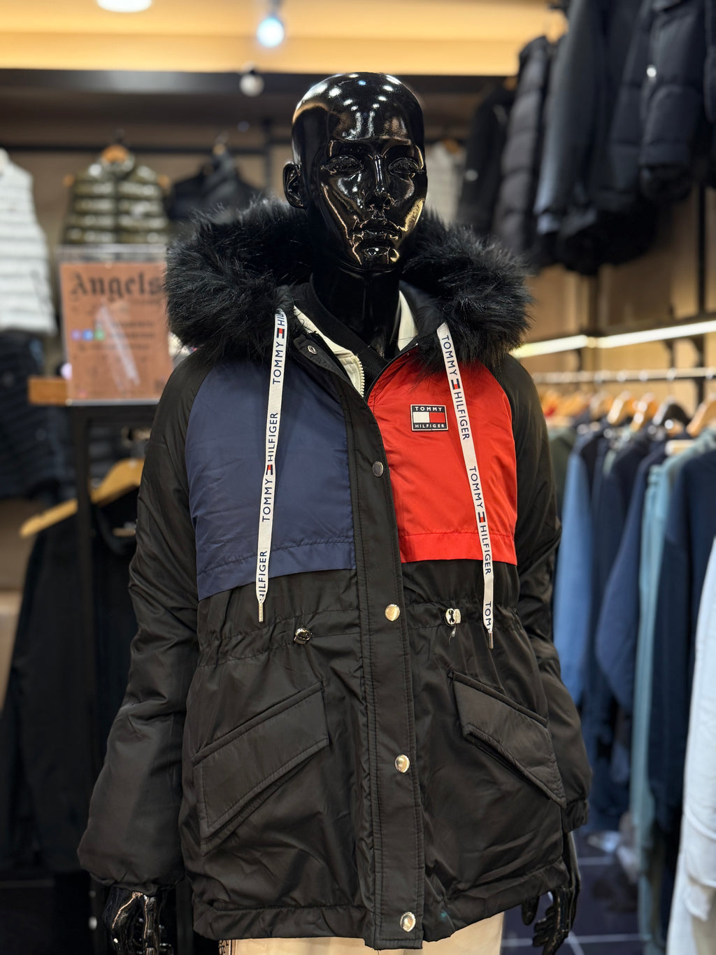 TOMMY HILFIGER   WJX-28