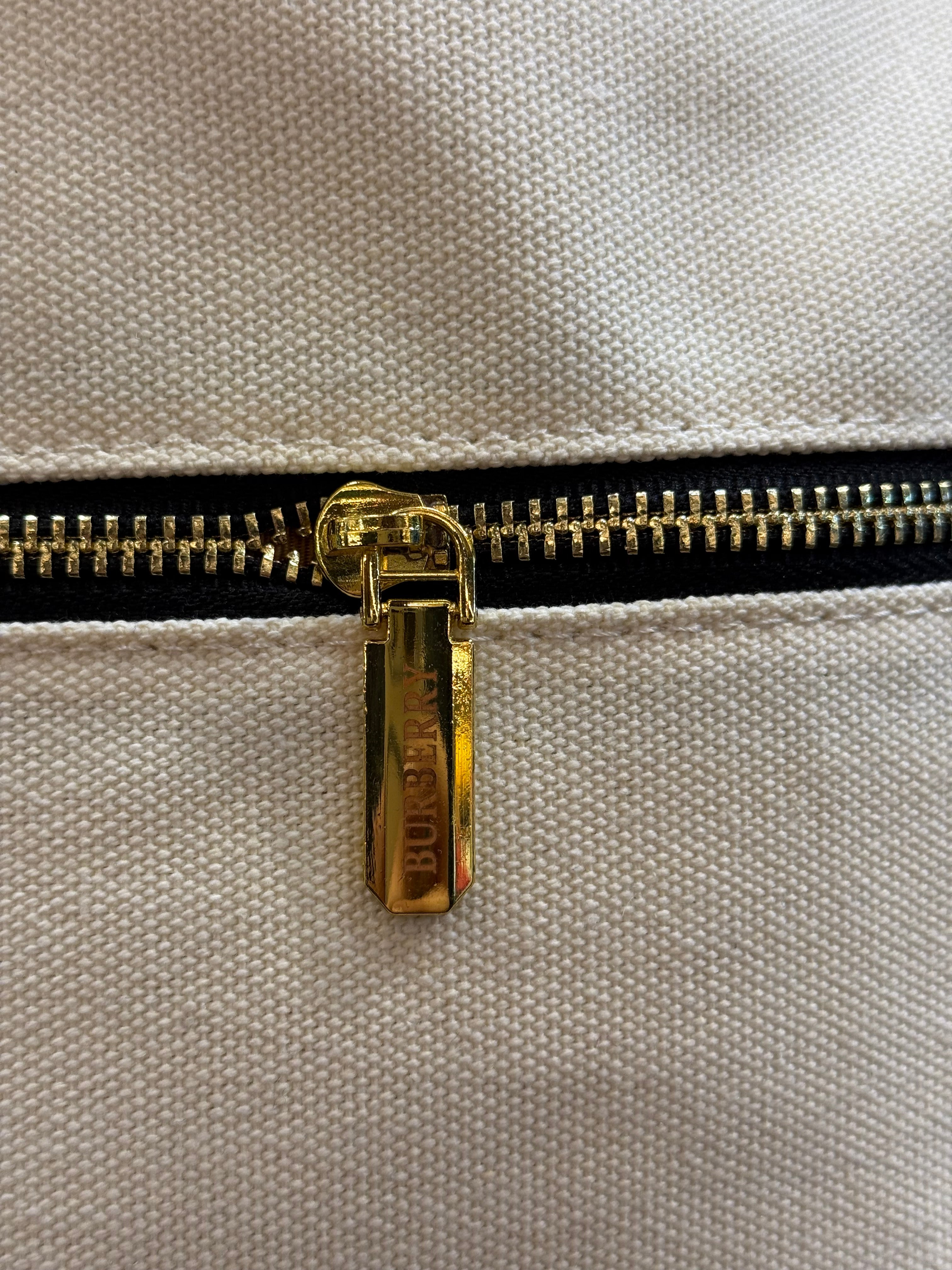 BURBERRY χιαστί  CV-60