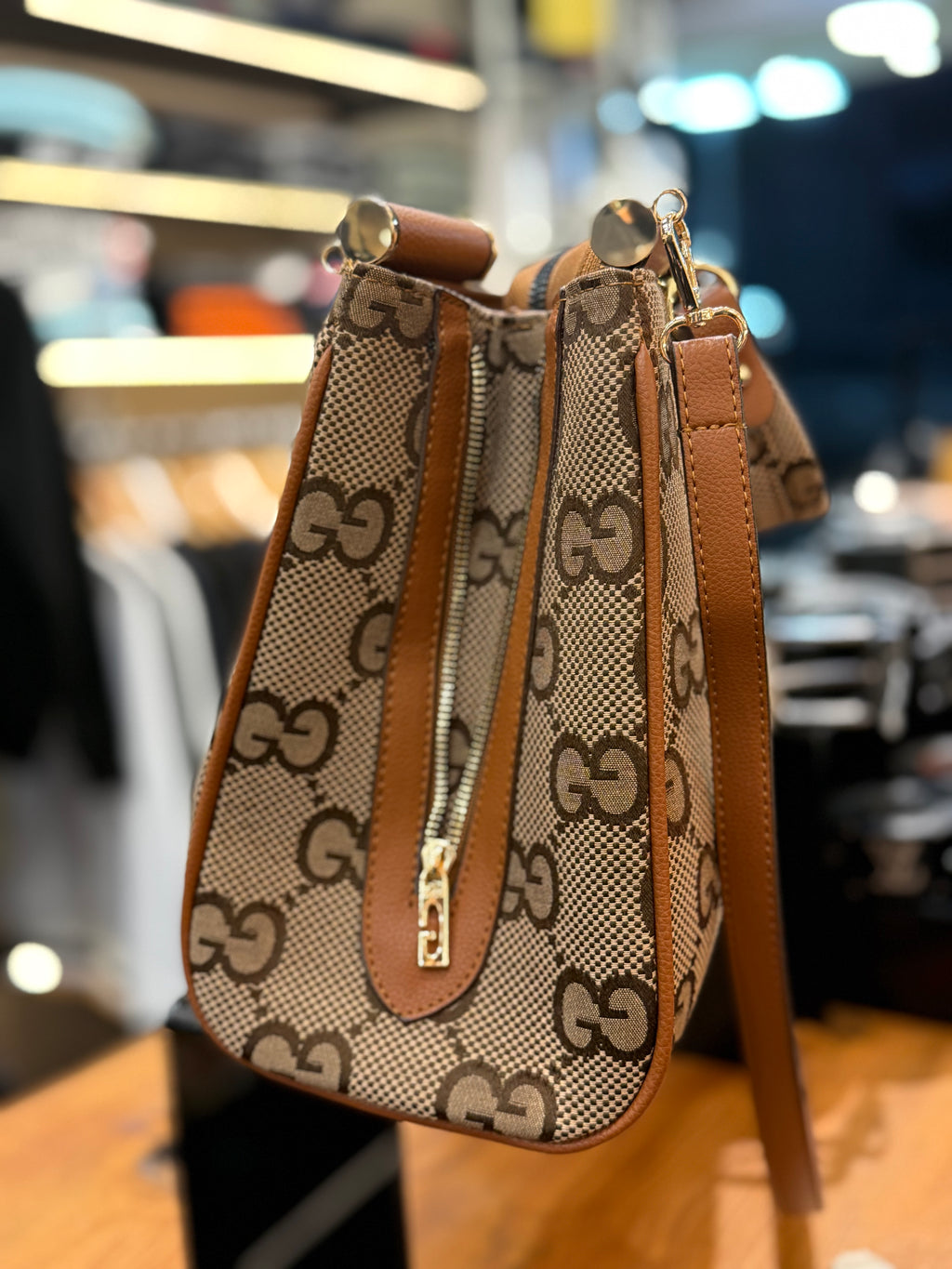 GUCCI χιαστί   CV-66