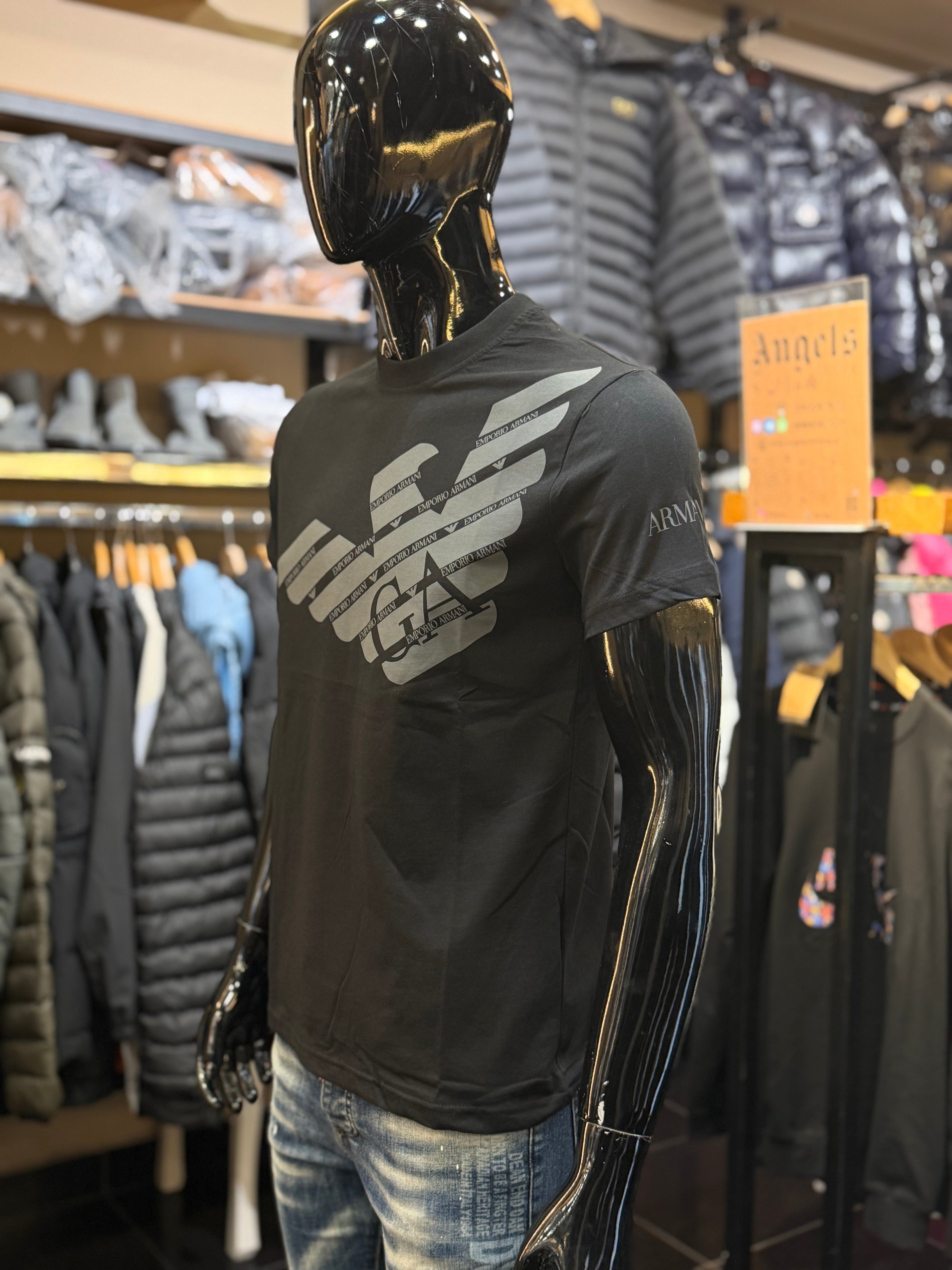 ARMANI T- shirt K-189