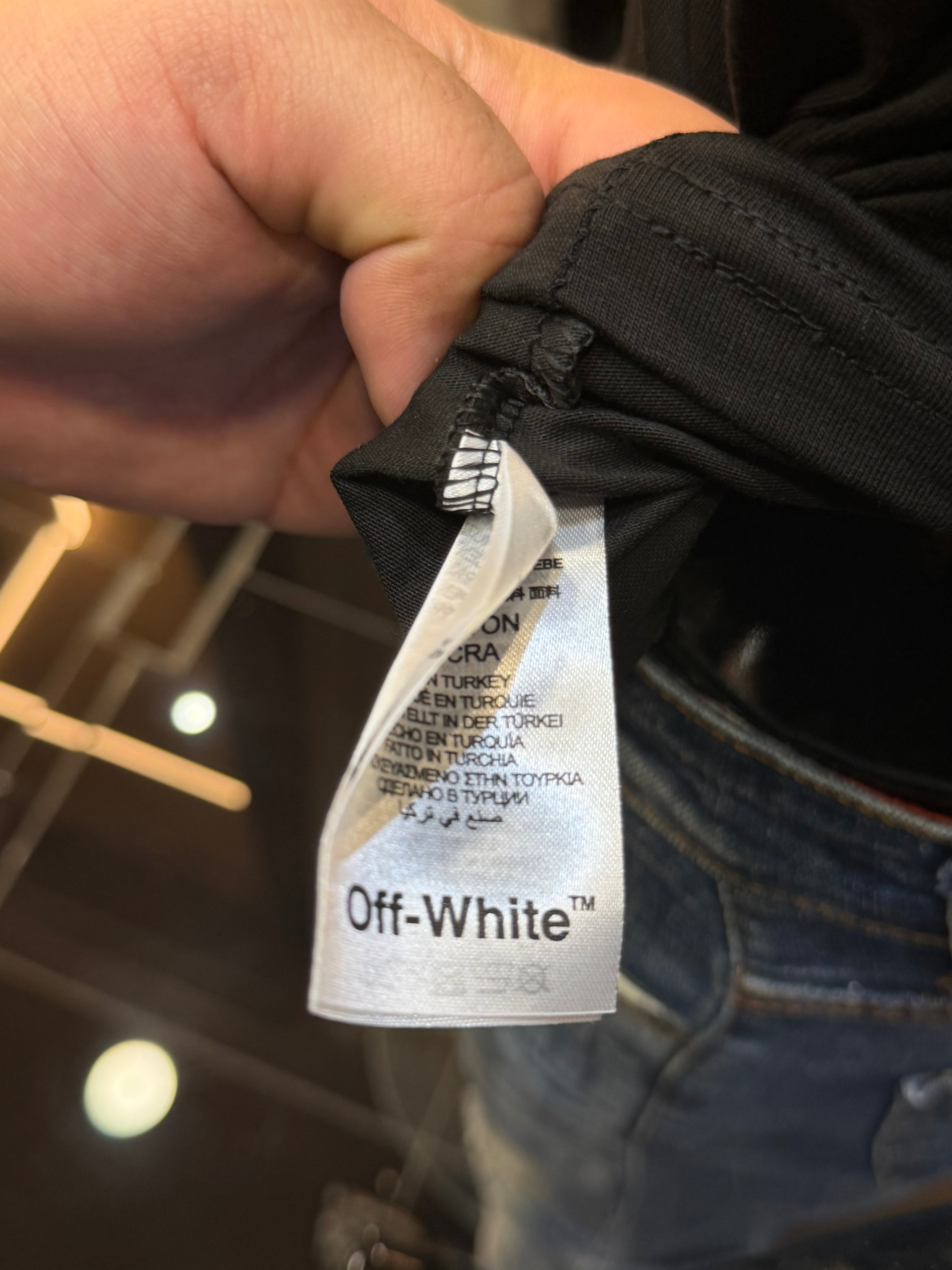 off white   T- shirt K-193